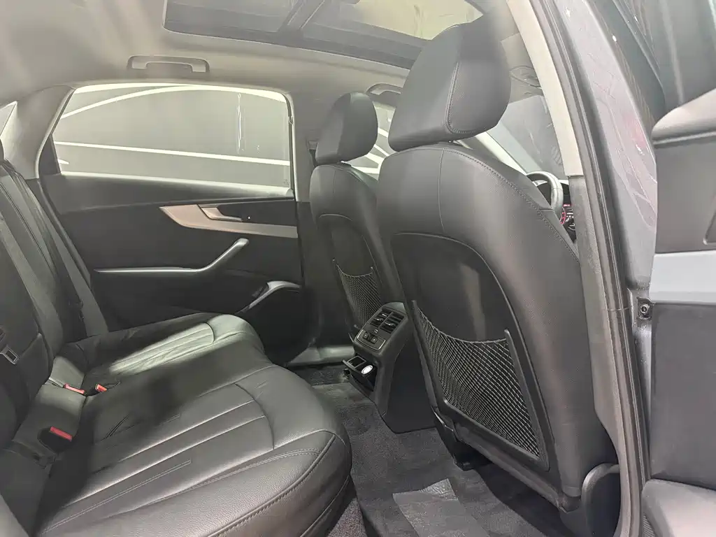 Audi A4L — миниатюра 6