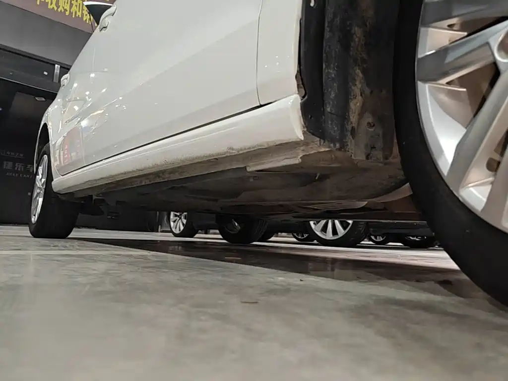 Volkswagen Polo — миниатюра 21