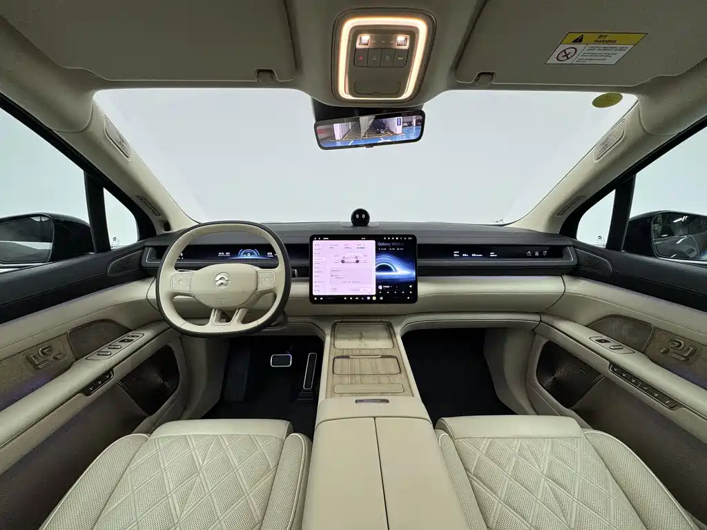 NIO ES8 — миниатюра 7