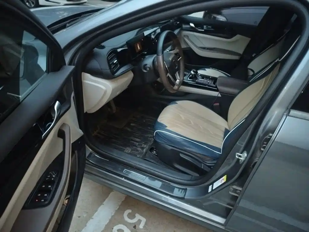 BYD Qin PLUS — миниатюра 8