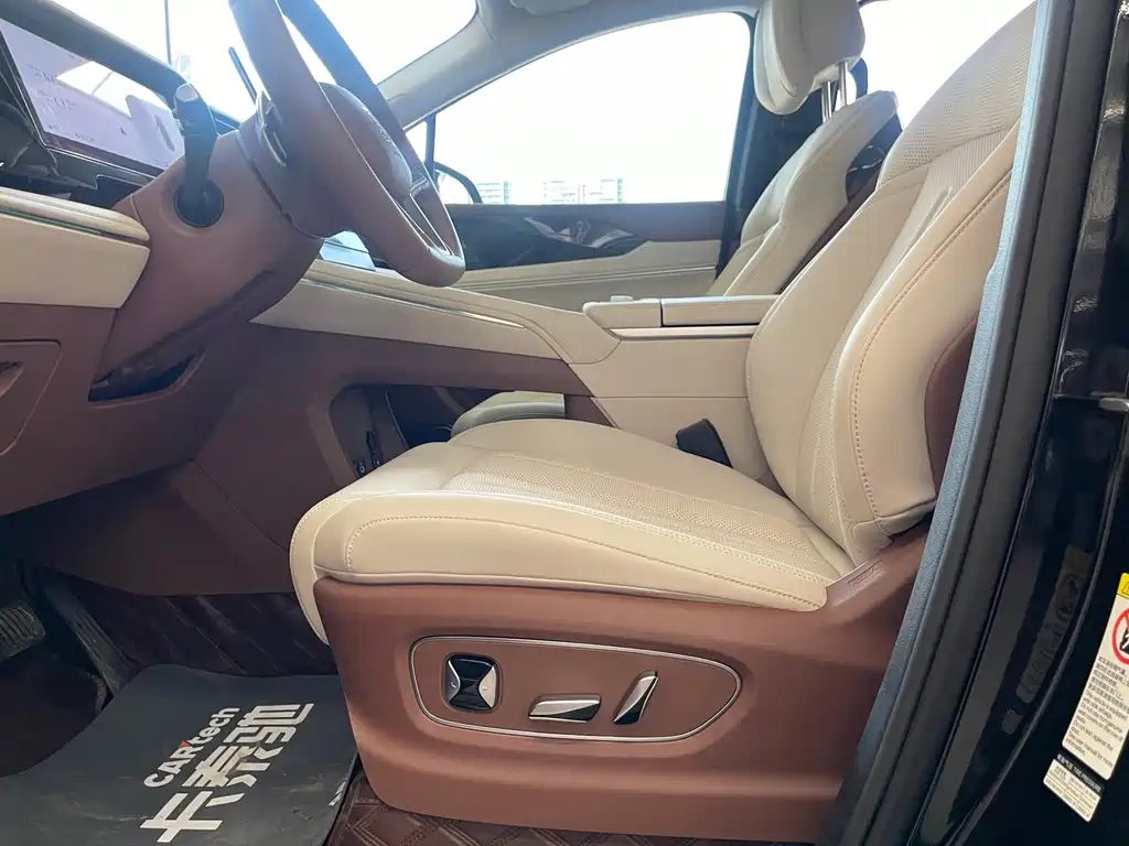 BYD Xia — миниатюра 15