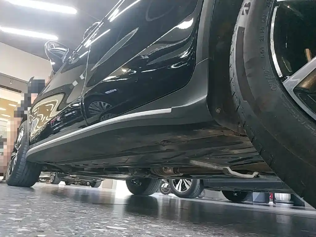 Mercedes-Benz GLC — миниатюра 22