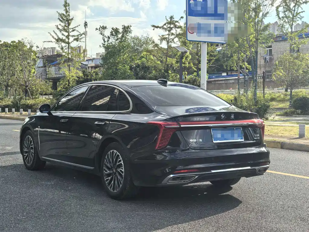 Hongqi Hongqi H5 — миниатюра 7
