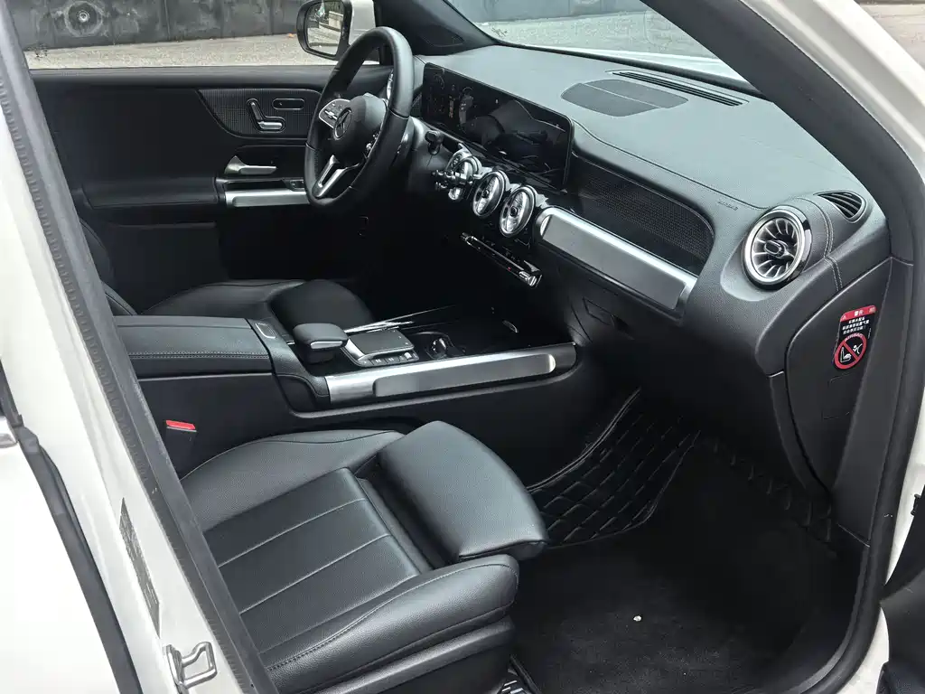 Mercedes-Benz GLB 2023 GLB 220 Fashion