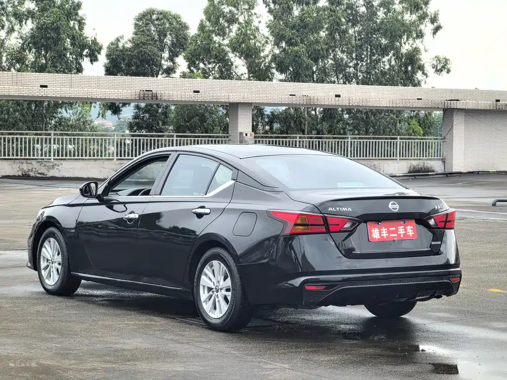 Nissan Teana — миниатюра 13