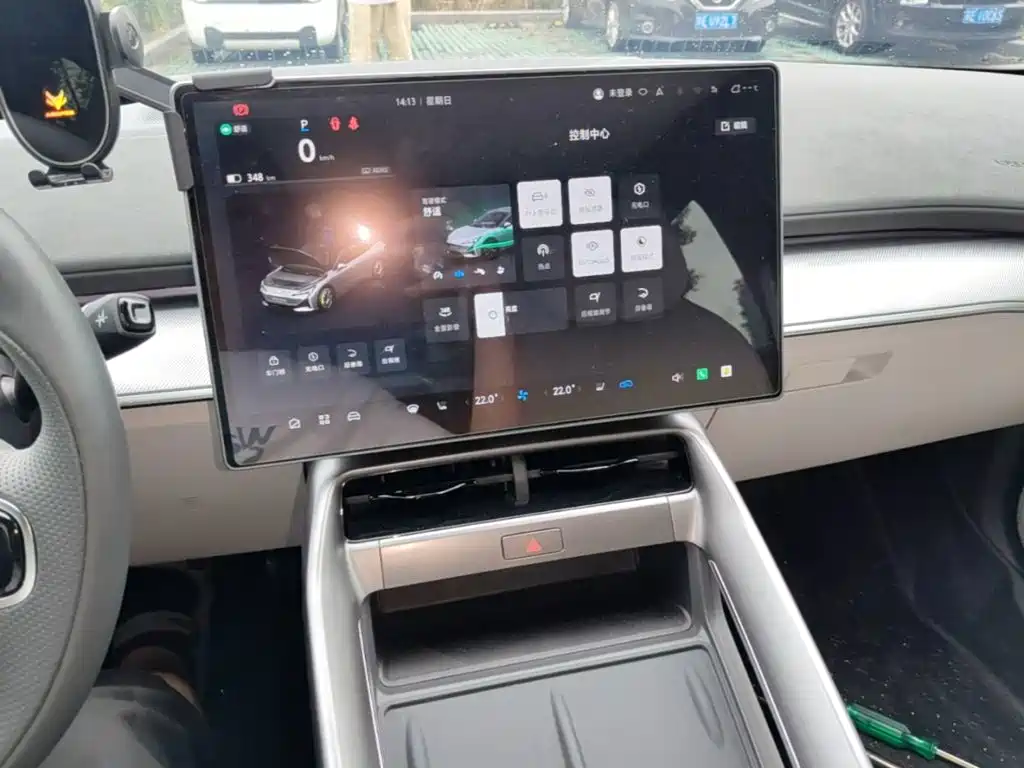 ARCFOX Alpha S5 — миниатюра 13