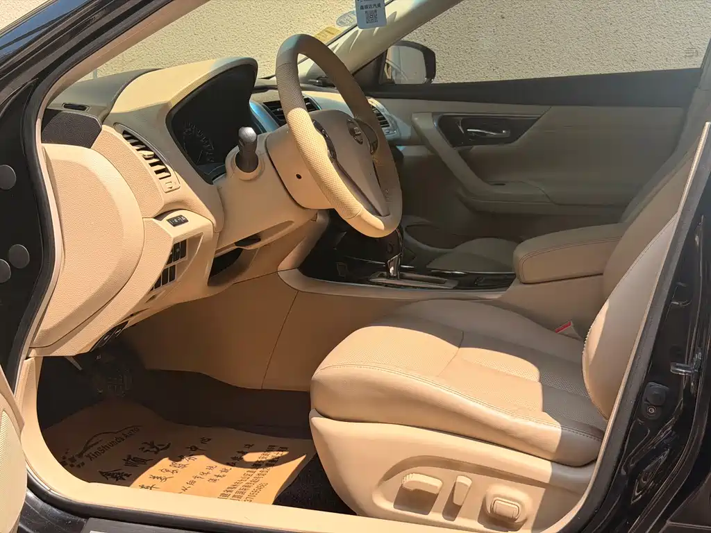 Nissan Teana — миниатюра 7
