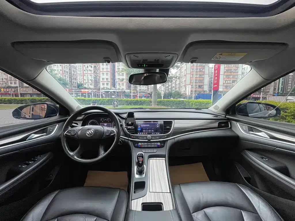 Buick LaCrosse — миниатюра 13