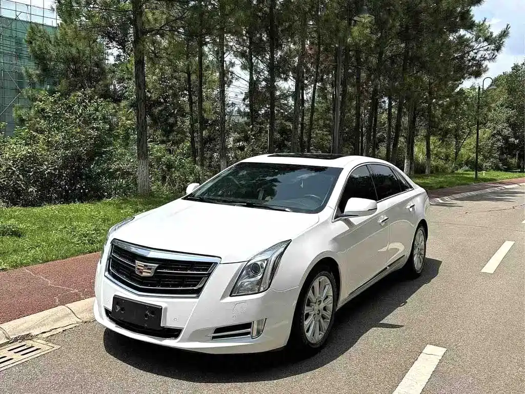 Cadillac XTS