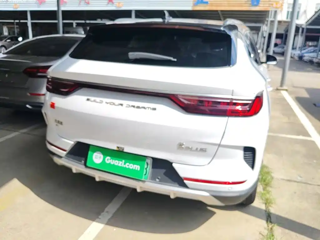 BYD PLUS New Energy — миниатюра 6