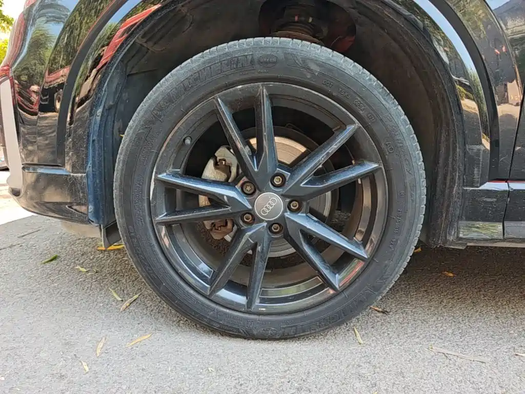 Audi Q2L — миниатюра 23