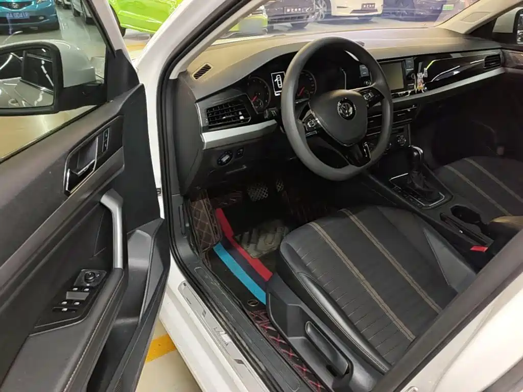 Volkswagen Lavida — миниатюра 16