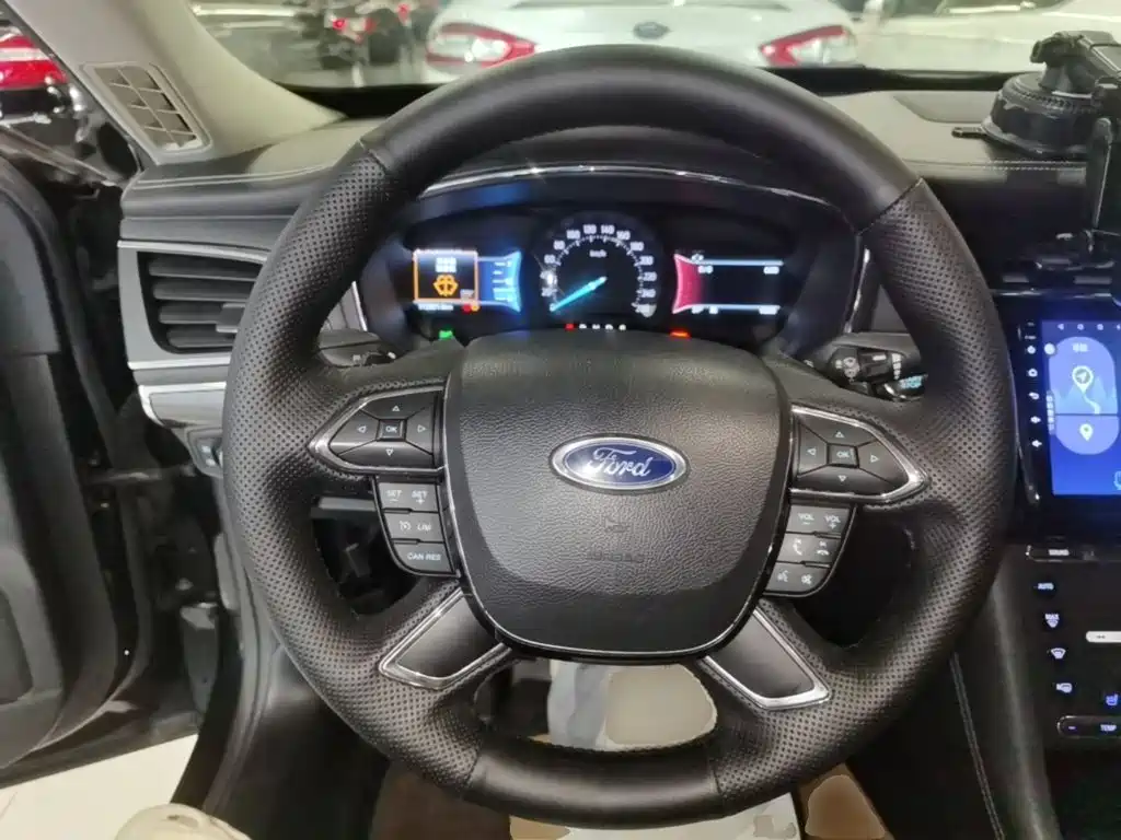 Ford Taurus — миниатюра 11