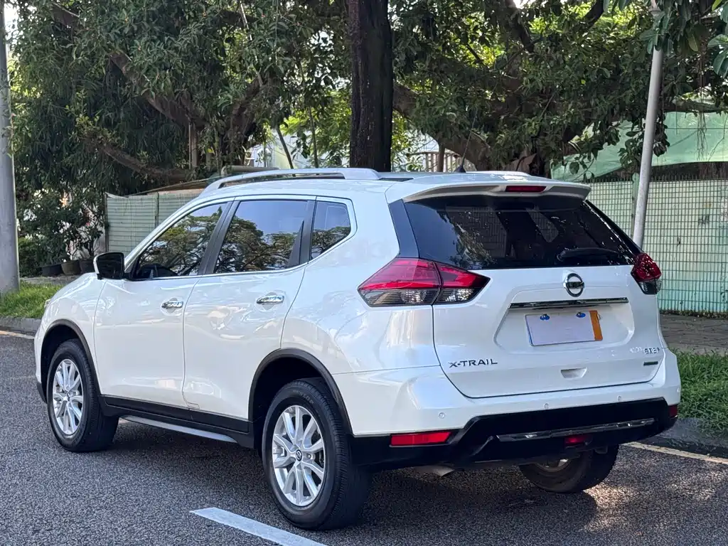 Nissan X-Trail — миниатюра 5