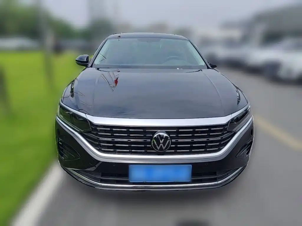 Volkswagen Passat 2023 330TSI Elite