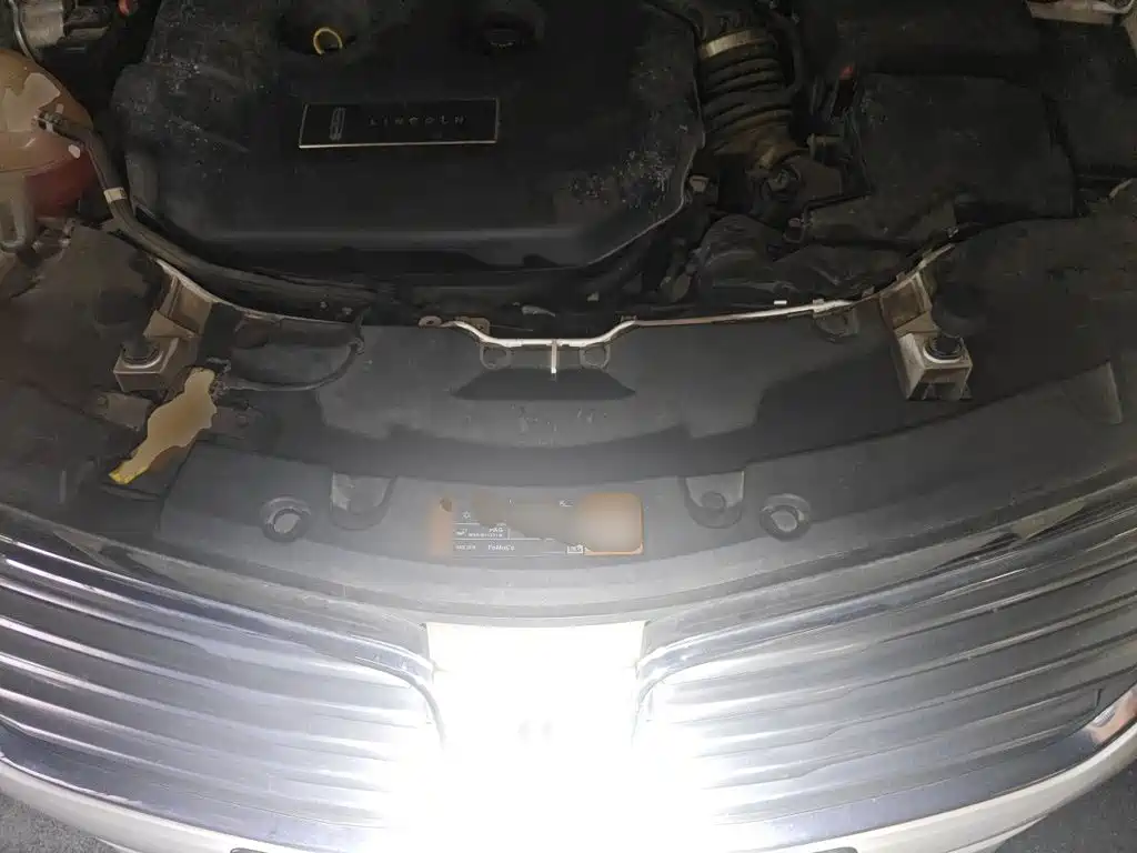Lincoln MKC — миниатюра 11