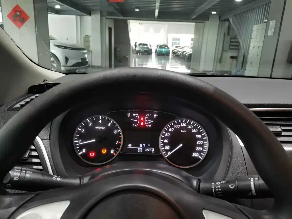 Nissan Sylphy — миниатюра 16