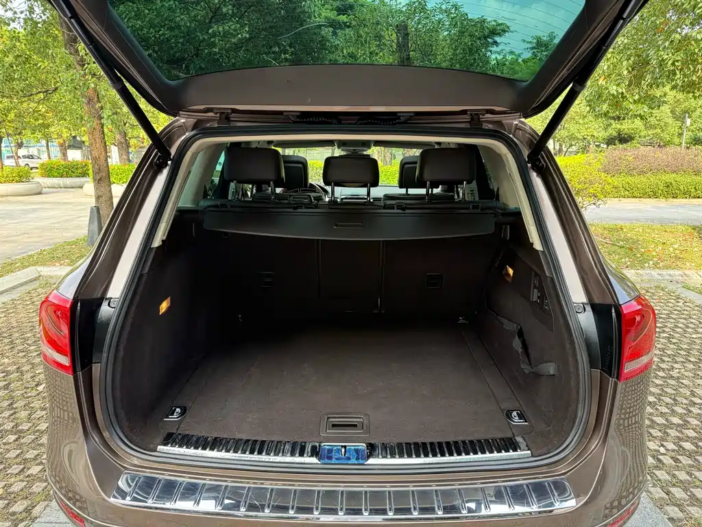 Volkswagen Touareg — миниатюра 19