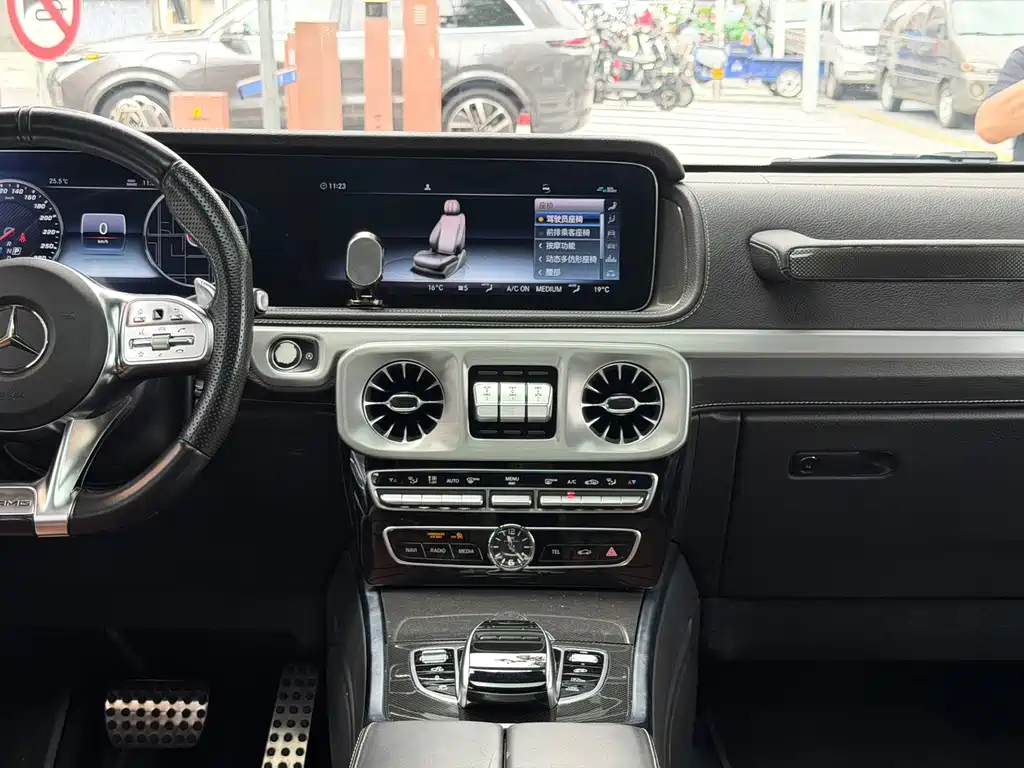 Mercedes-Benz G-Class AMG — миниатюра 13