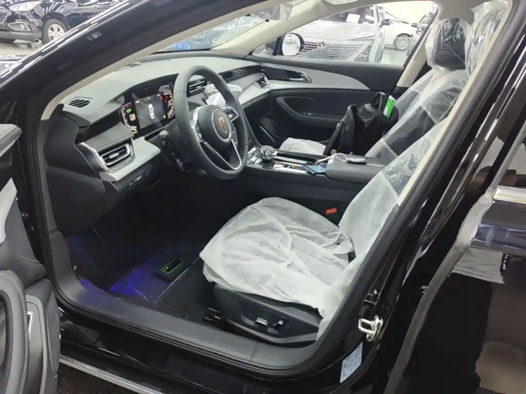 Hongqi Hongqi H5 — миниатюра 15