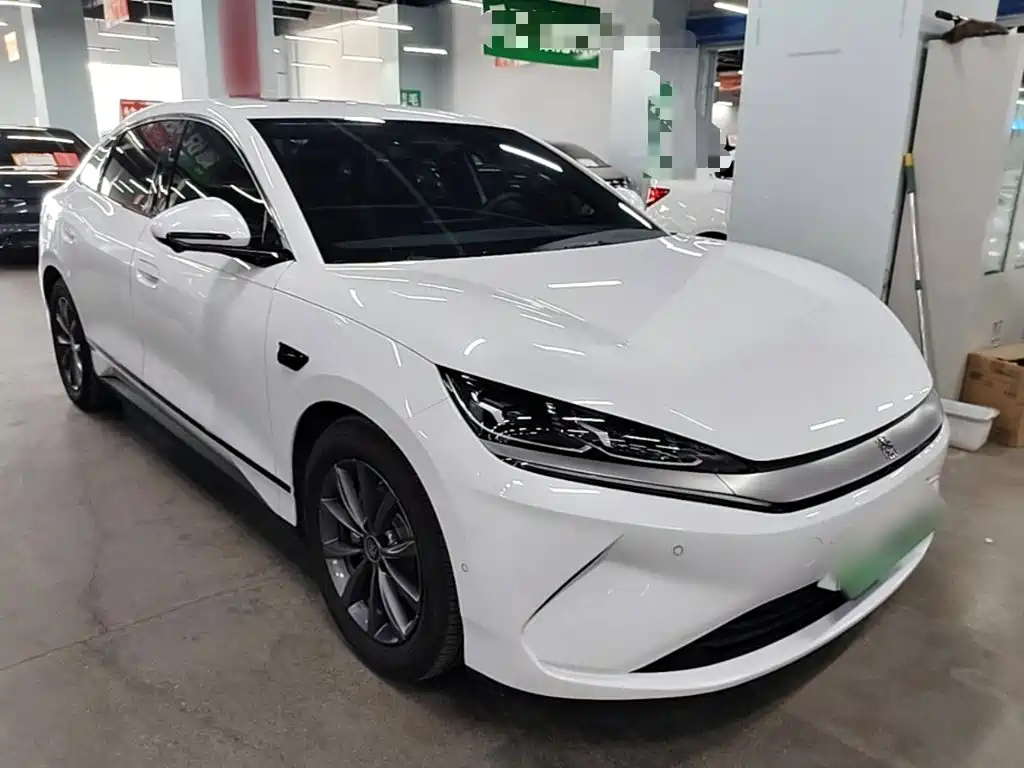 BYD Qin L — миниатюра 4