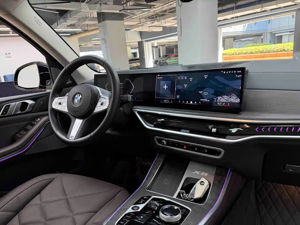 BMW X5 — миниатюра 26