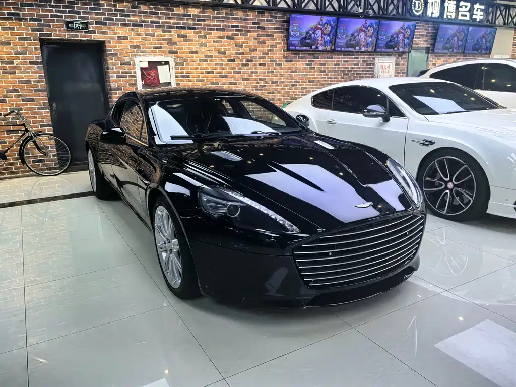 Aston Martin Rapide — миниатюра 2