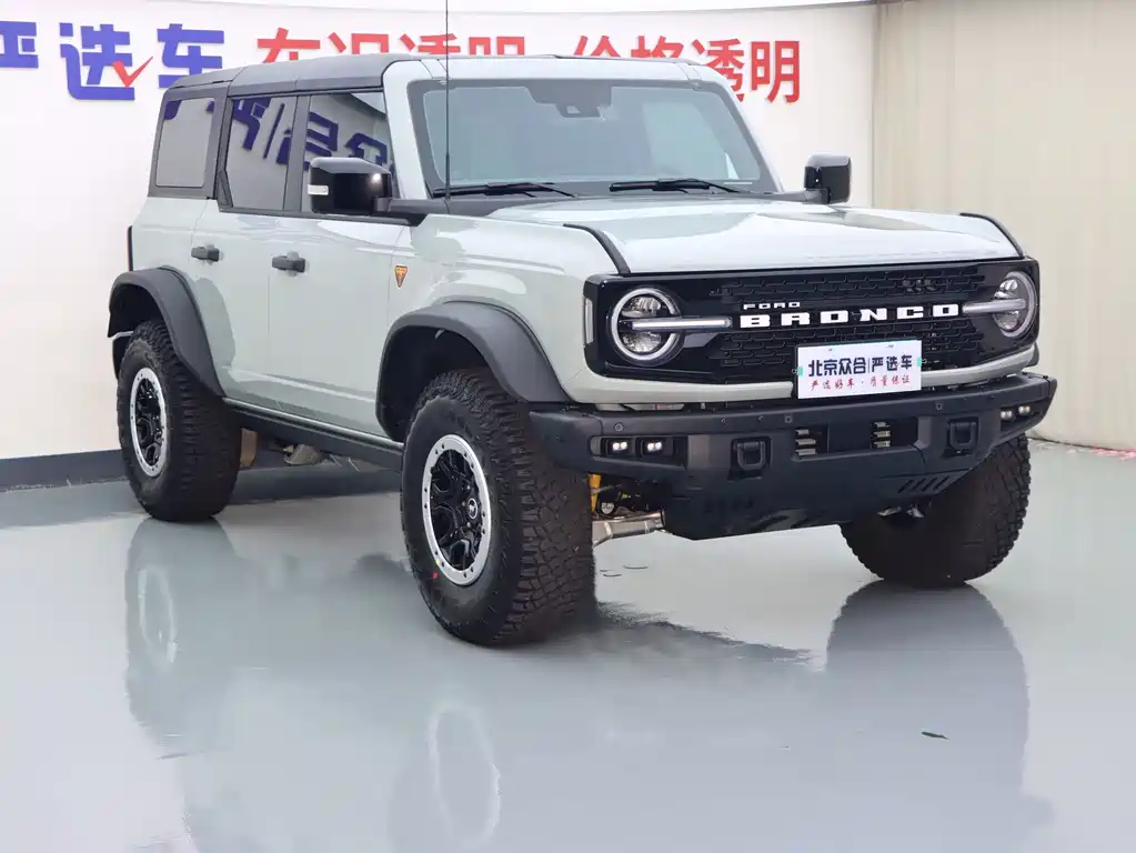 Ford Bronco — миниатюра 2
