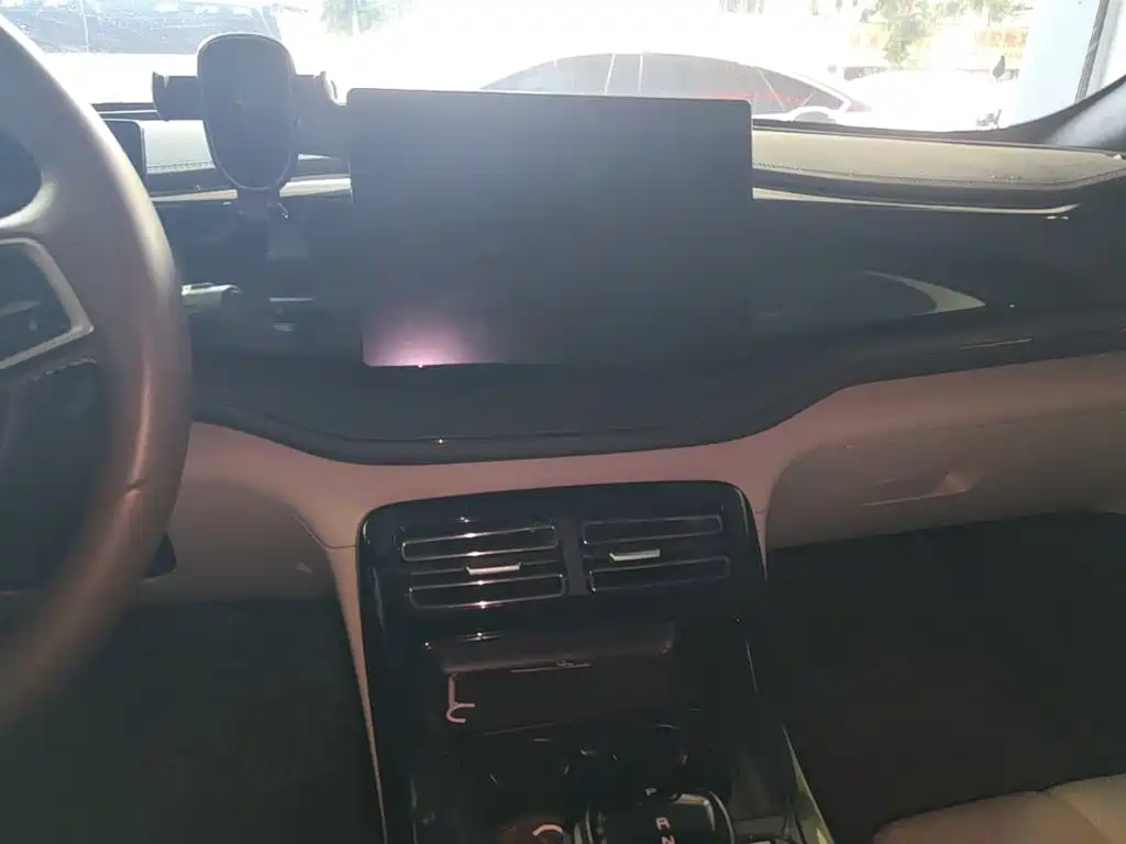 BYD Qin PLUS — миниатюра 13