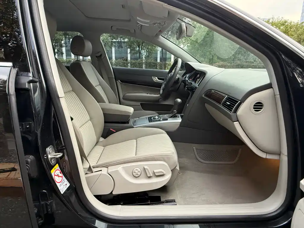 Audi A6L — миниатюра 12