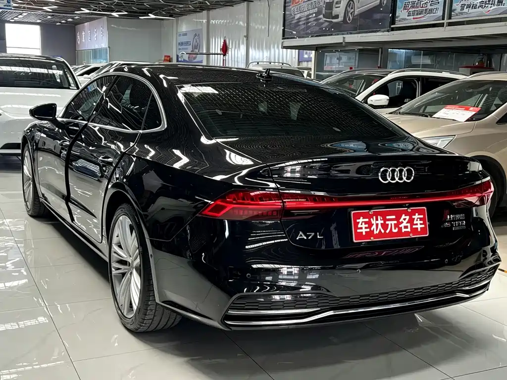 Audi A7L — миниатюра 4