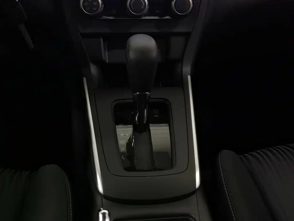 Nissan Sylphy — миниатюра 13