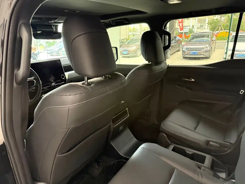 Lexus GX — миниатюра 15