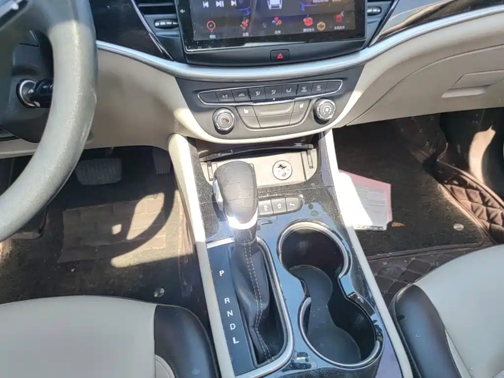 Buick Verano — миниатюра 14