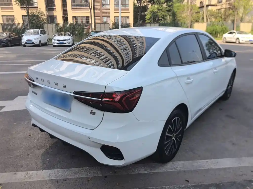 Roewe i5 — миниатюра 7