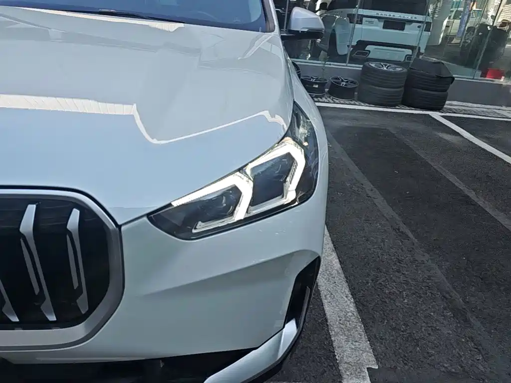 BMW X1 — миниатюра 24