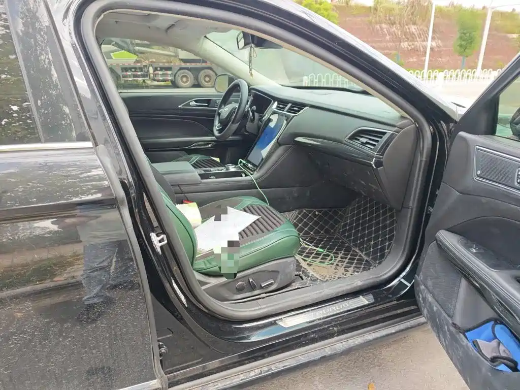 Ford Taurus — миниатюра 19