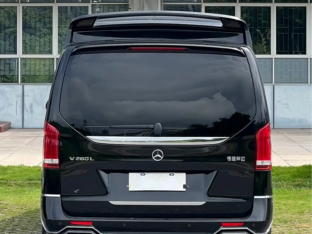 Mercedes-Benz V-Class V 2022 V 260 L Luxury