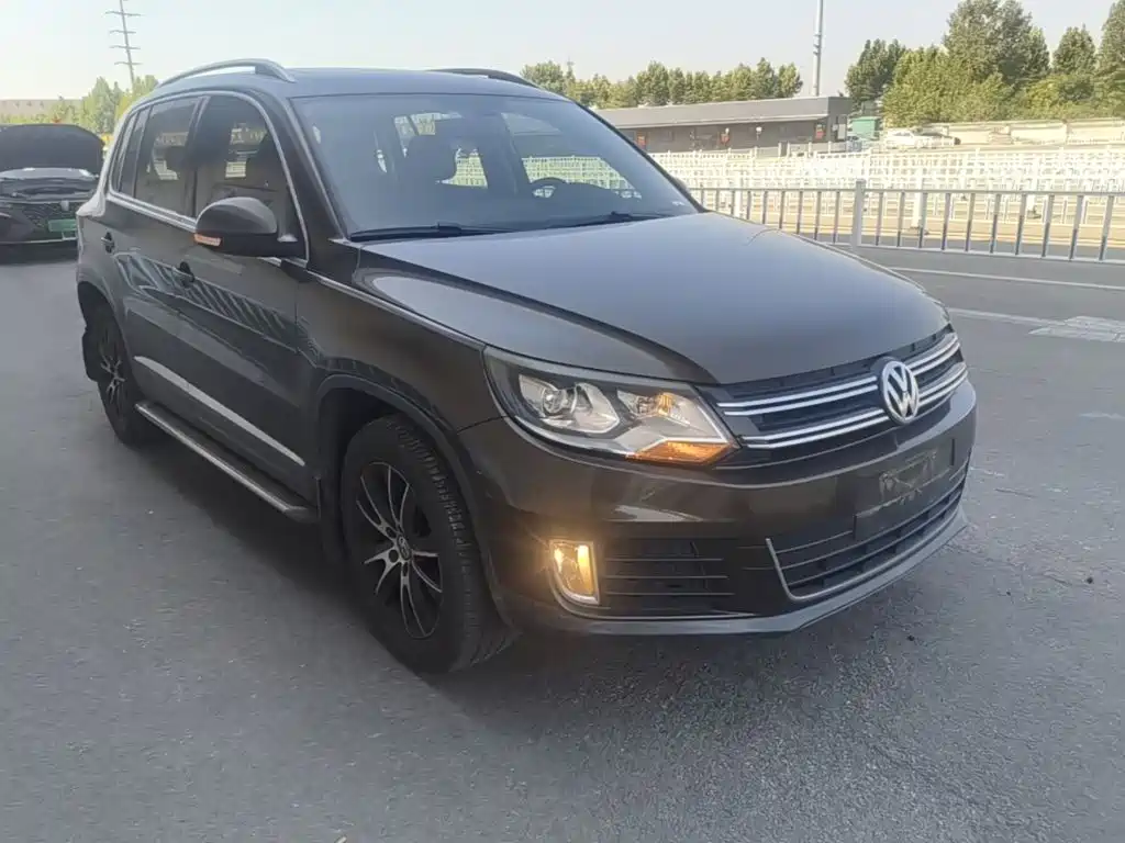 Volkswagen Tiguan — миниатюра 4