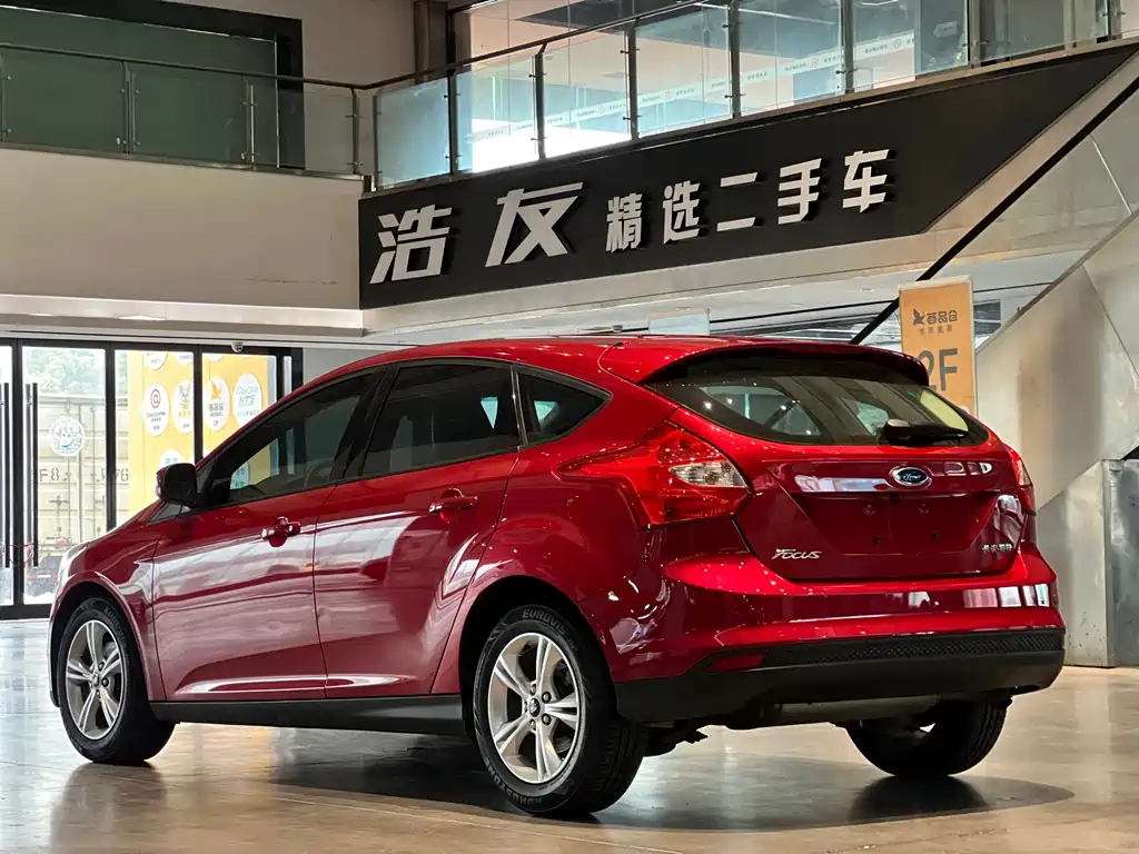 Ford Focus — миниатюра 9