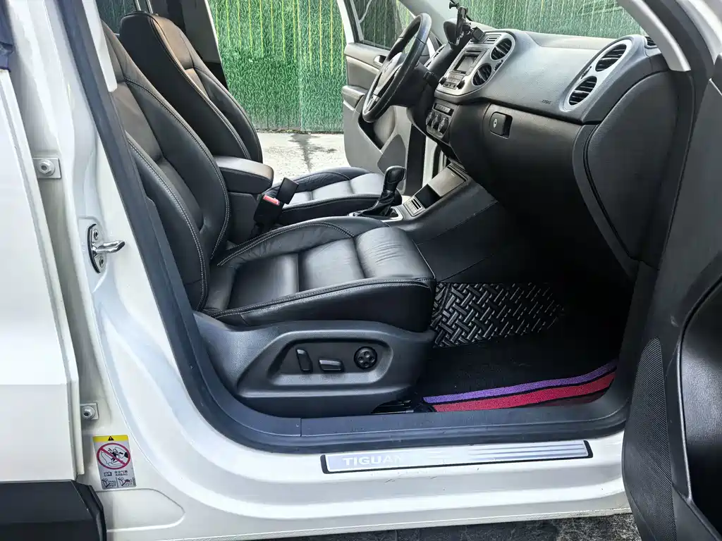 Volkswagen Tiguan — миниатюра 12