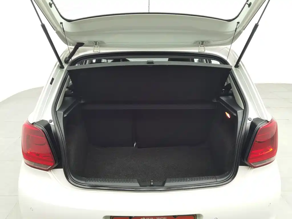 Volkswagen Polo — миниатюра 16