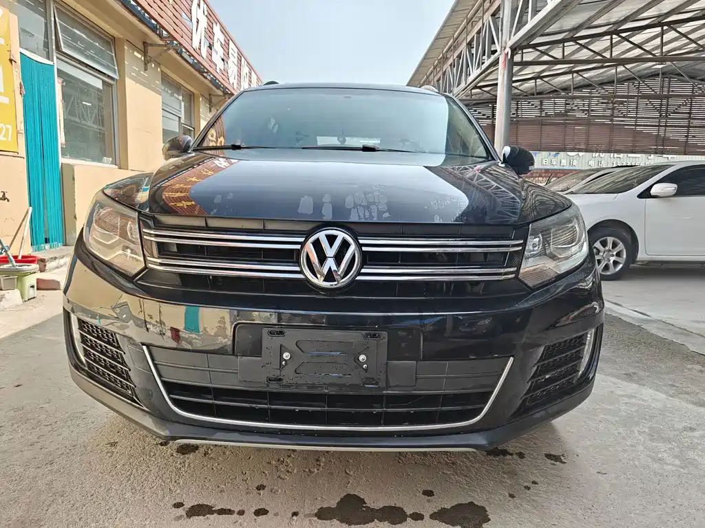 Volkswagen Tiguan — миниатюра 2