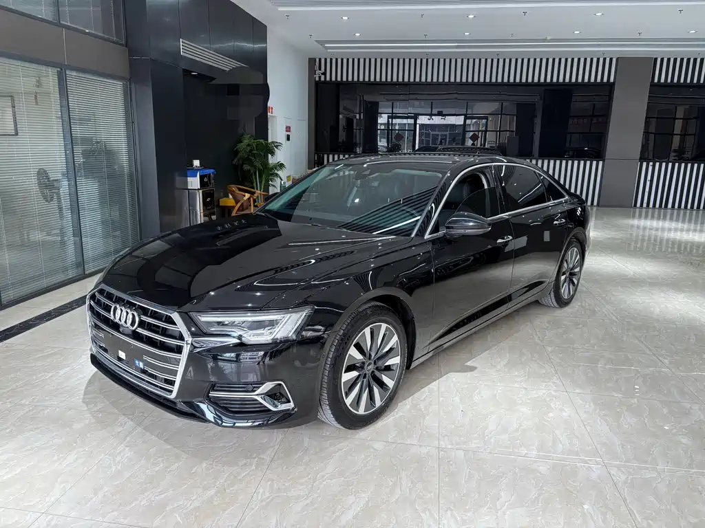 Audi A6L 2022