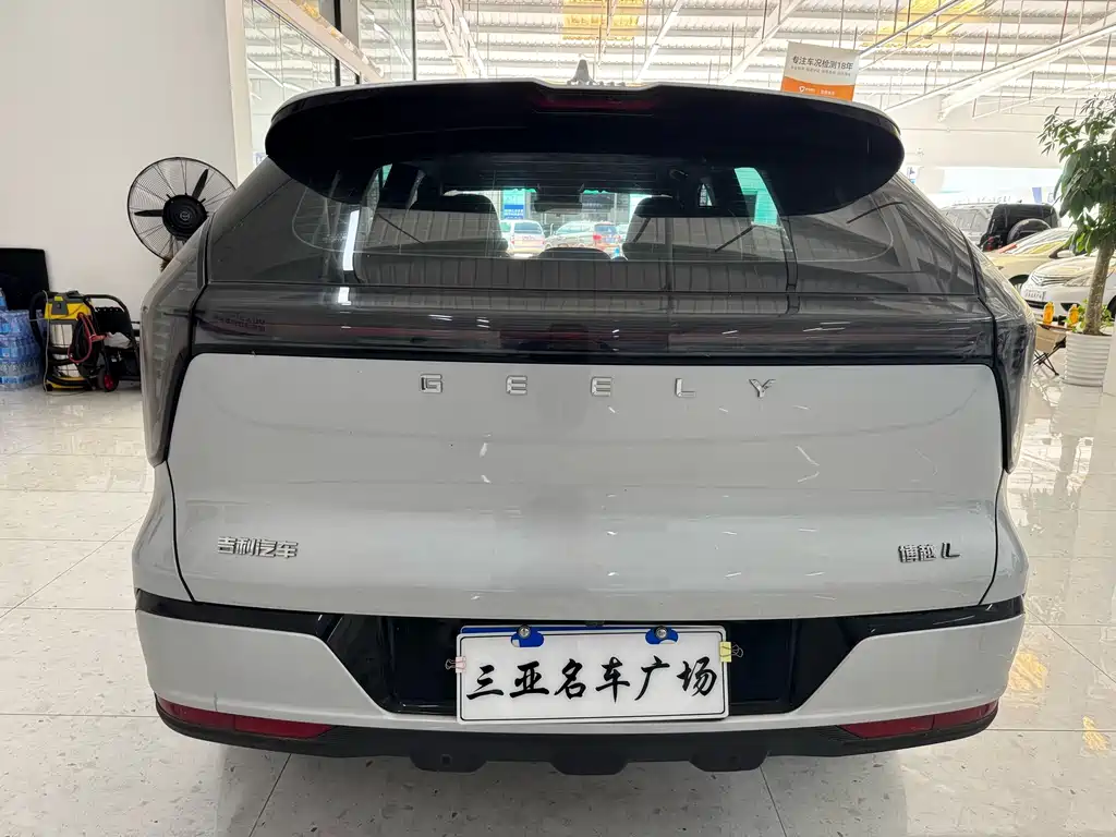 Geely Boyue L — миниатюра 8