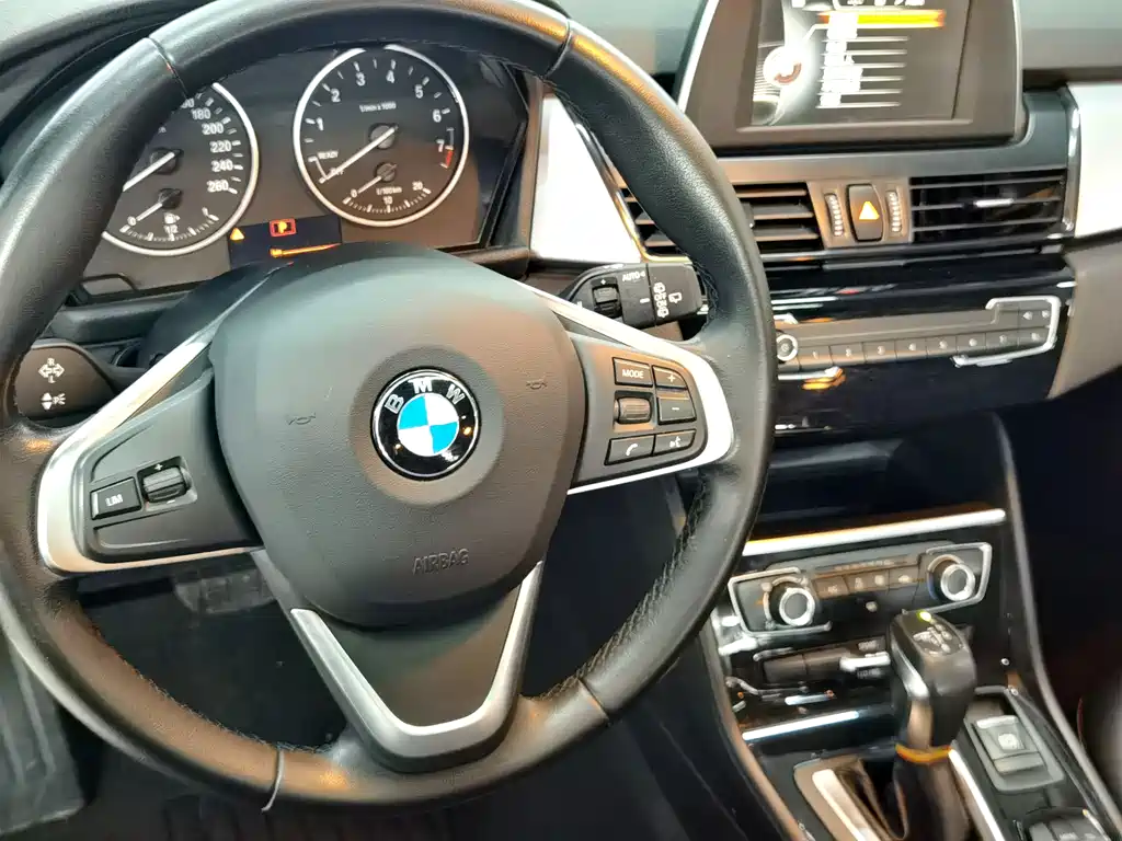 BMW 2 SERIES STATION WAGON