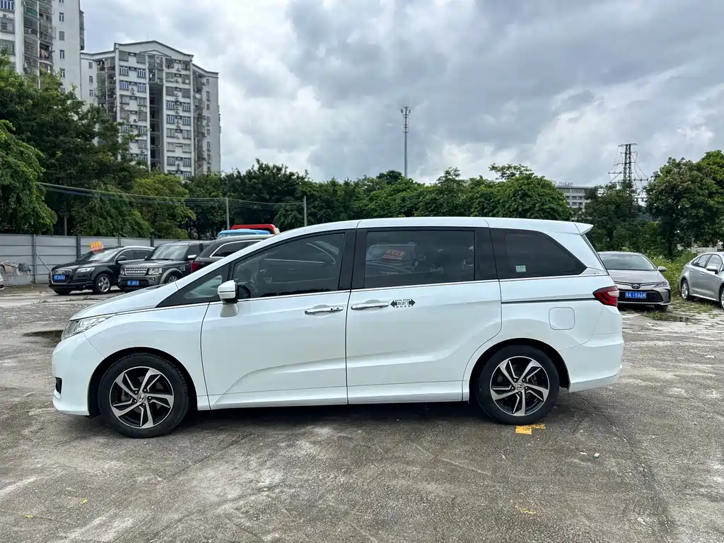 Honda Odyssey — миниатюра 4