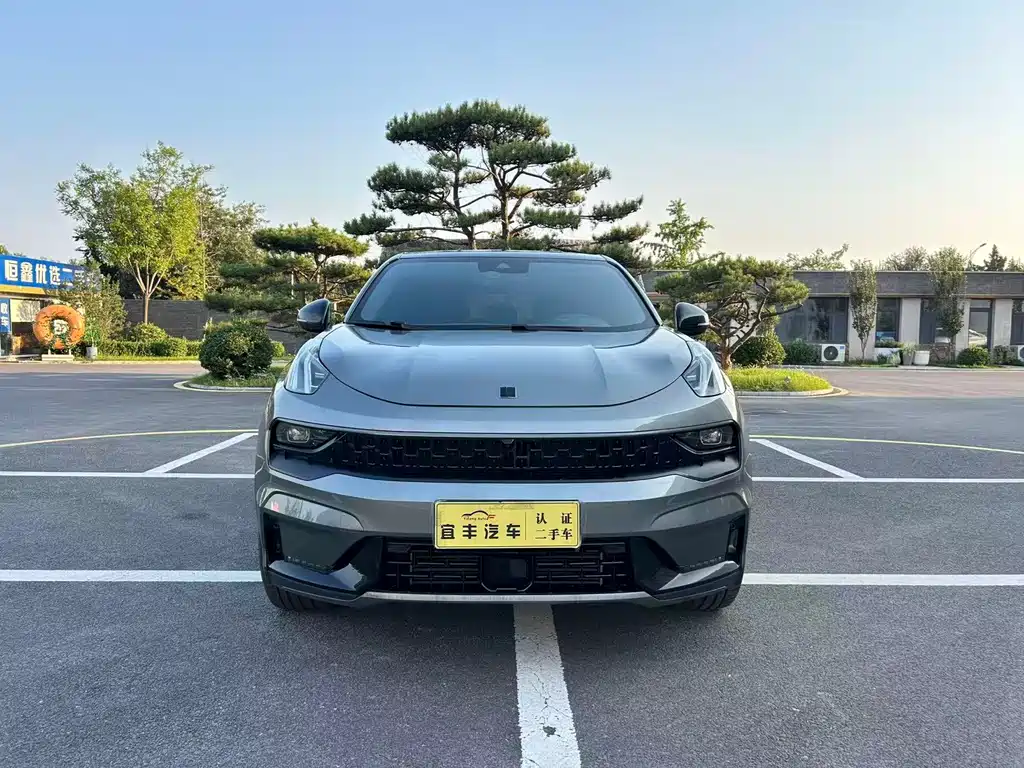 Lynk & Co 05 — миниатюра 2
