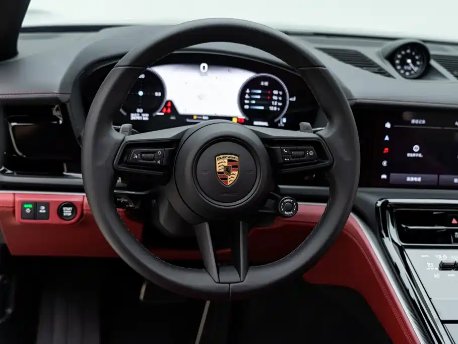 Porsche Panamera — миниатюра 13