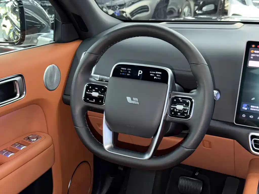 Li Auto Li L8 — миниатюра 14